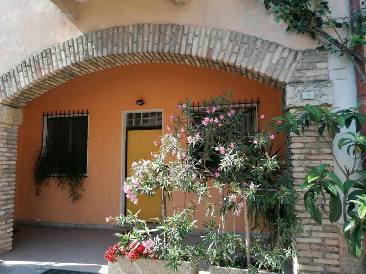 La Casa Di Marzia Daire Bardolino Dış mekan fotoğraf